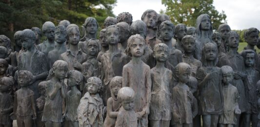 Hebraica e Embaixada Tcheca trazem ao Brasil a história da tragédia de Lidice