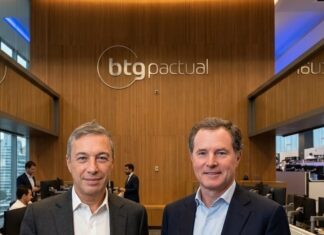 Hillel Business Club debate carreira na sede do BTG Pactual