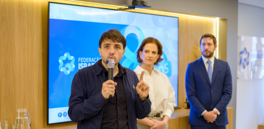 Renan Santos participa de encontro com lideranças e jovens da comunidade judaica