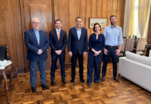 Vice-governador Felicio Ramuth recebe Fisesp no Palácio dos Bandeirantes